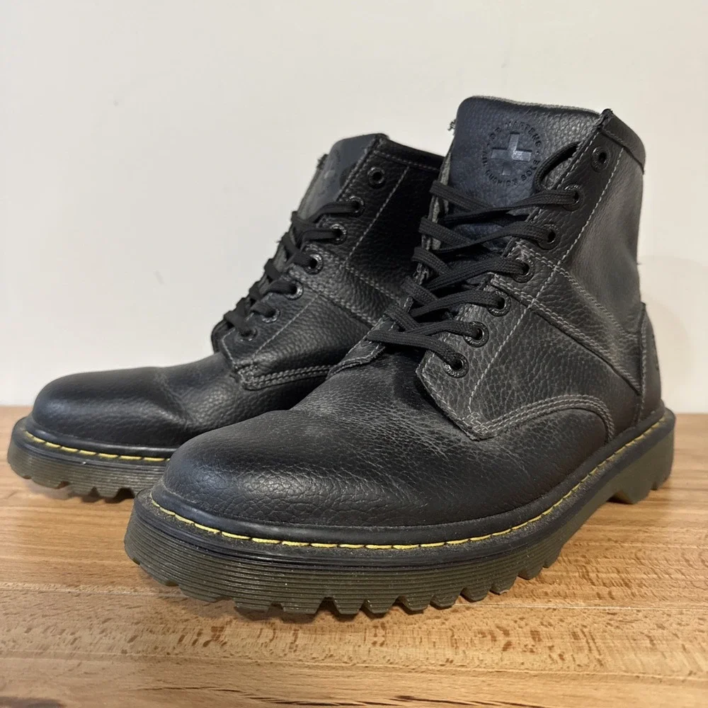 Dr. Martens Roseland Tough Black Pebbled Vegan Leather Boots Men's Size 10